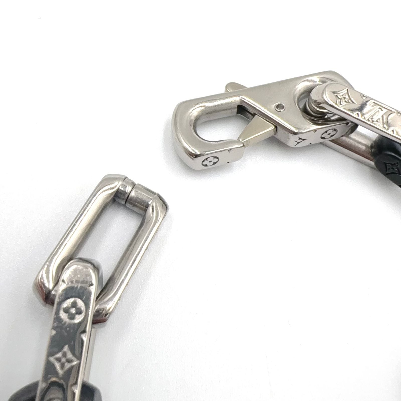Louis Vuitton Bracelet Monogram Chain Metal Silver Black — view 7
