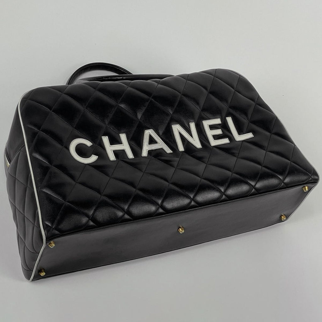 Chanel Boston Bag Quilted Leather Black White — view 2