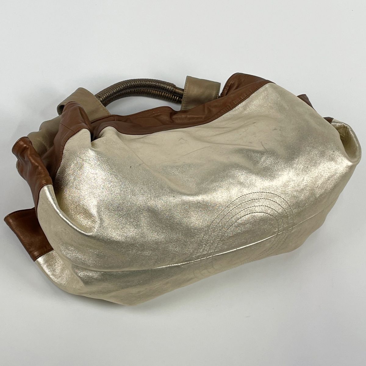 Loewe Nappa Aire Handbag Anagram Leather Gold — view 2