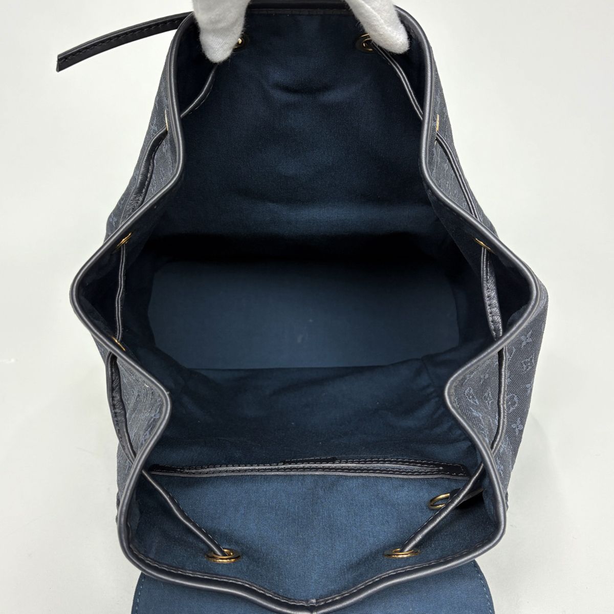 Louis Vuitton Montsouris GM Backpack Monogram Mini Blue — view 8