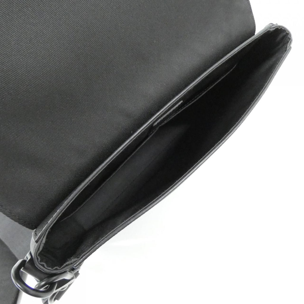Louis Vuitton LV Aerogram Takeoff Messenger Shoulder Bag — view 8