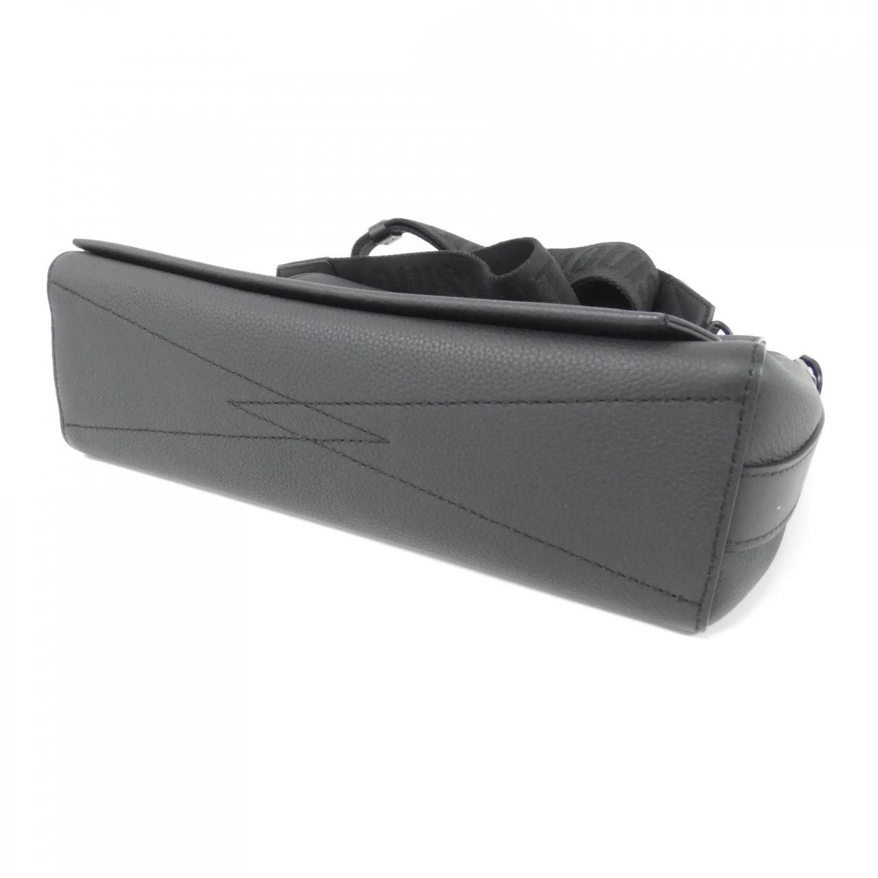 Louis Vuitton LV Aerogram Takeoff Messenger Shoulder Bag — view 3