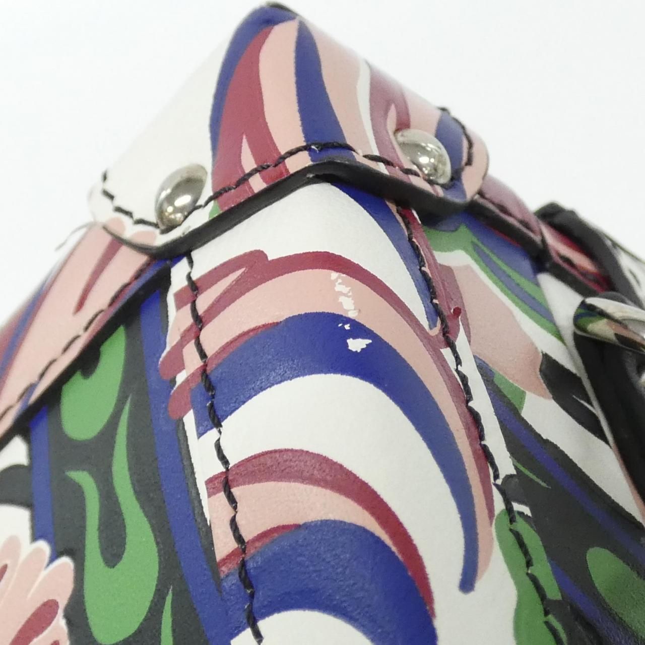 Louis Vuitton Epi Petite Malle Shoulder Bag — view 5