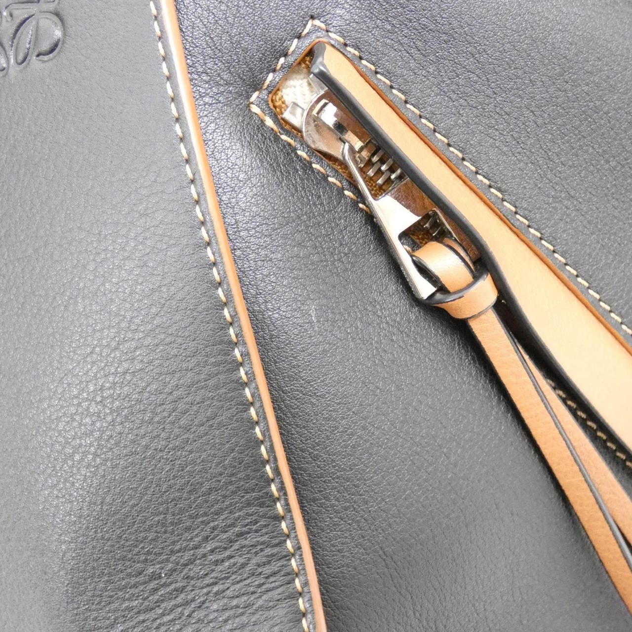 Loewe Hammock Small Shoulder Bag — view 5