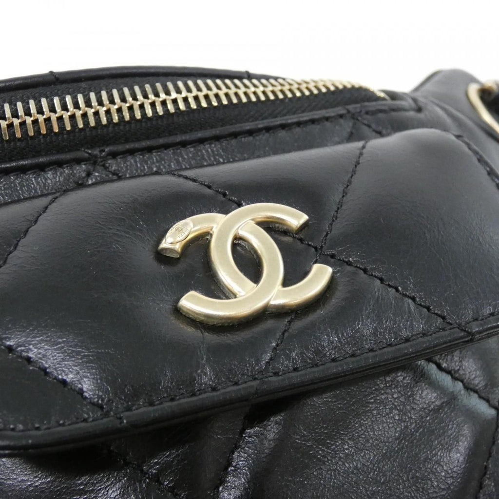 Chanel Waist Bag Belt Bag Black — view 4