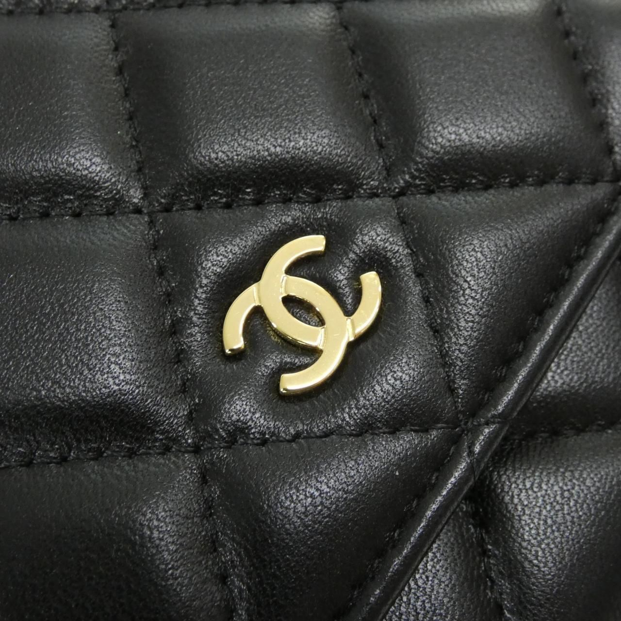 Chanel Timeless Classic Line Chain Wallet Shoulder Bag — view 5