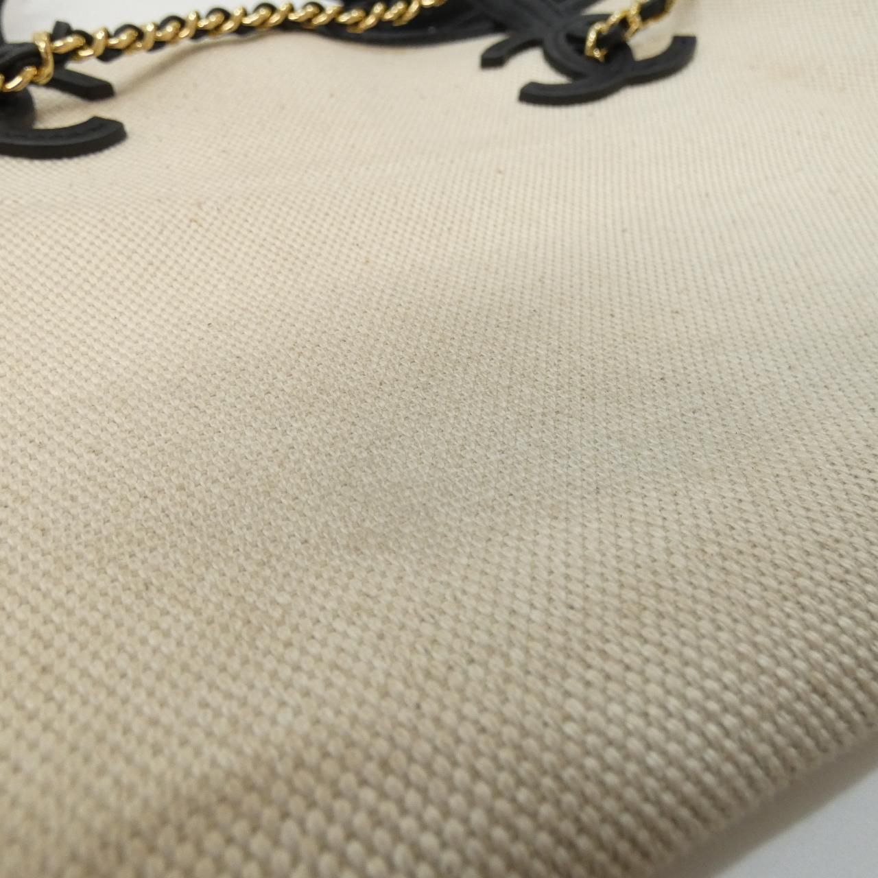 Chanel Bag Handbag Ivory — view 5