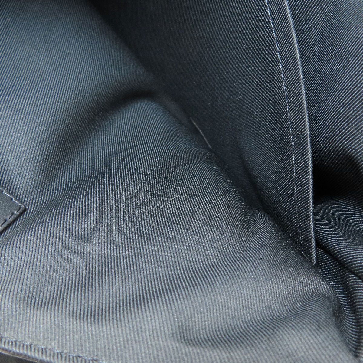 Louis Vuitton District PM Shoulder Bag Monogram Eclipse — view 8