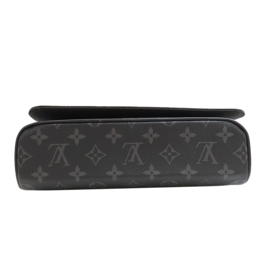 Louis Vuitton District PM Shoulder Bag Monogram Eclipse — view 4