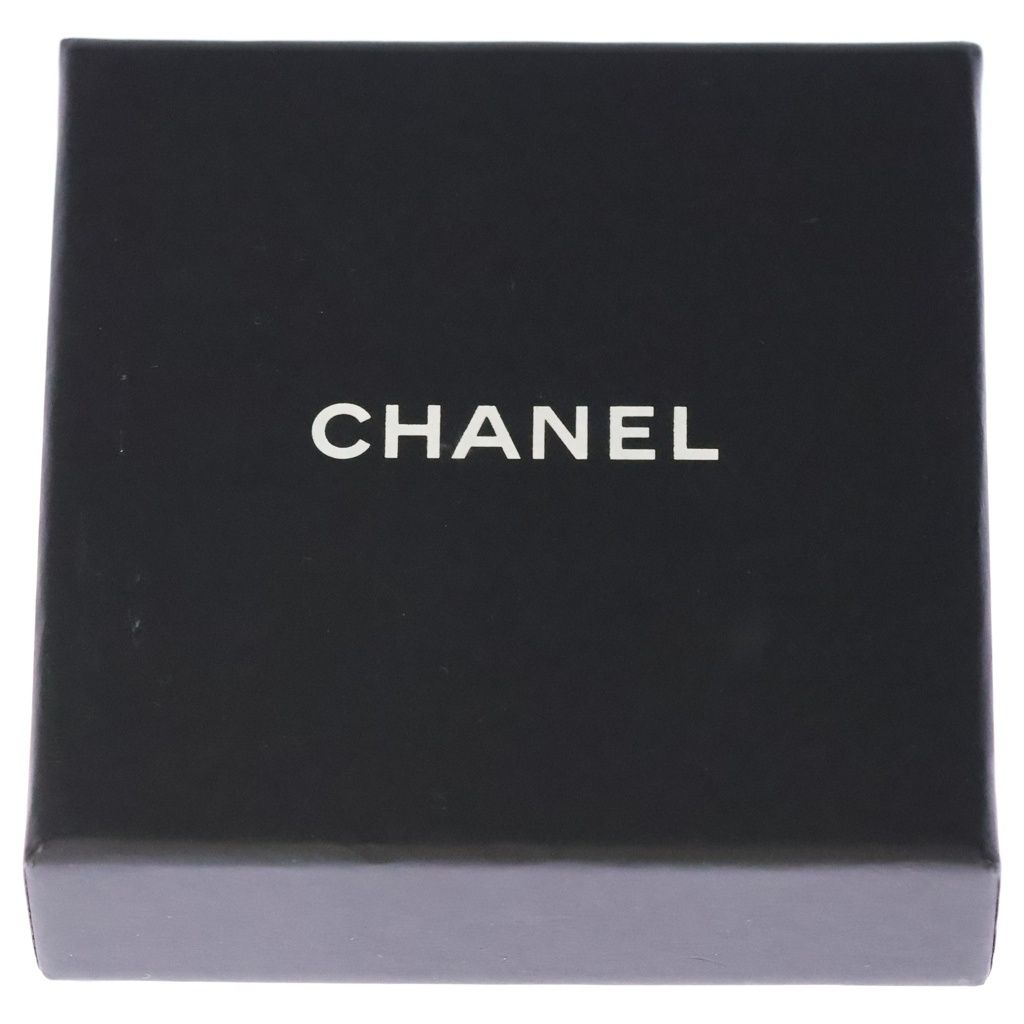 Chanel Motif Chain Earrings Gold — view 6