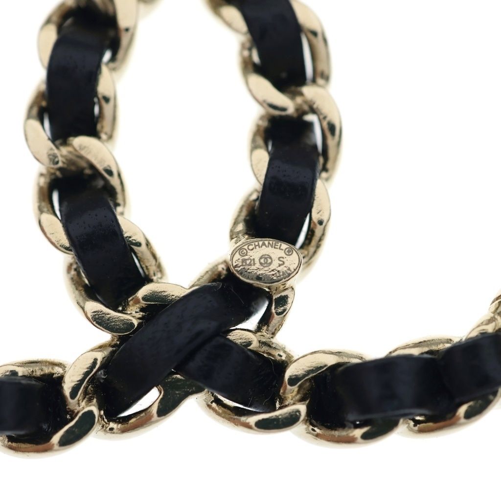 Chanel Coco Brooch CC Logo Leather Black Gold — view 5