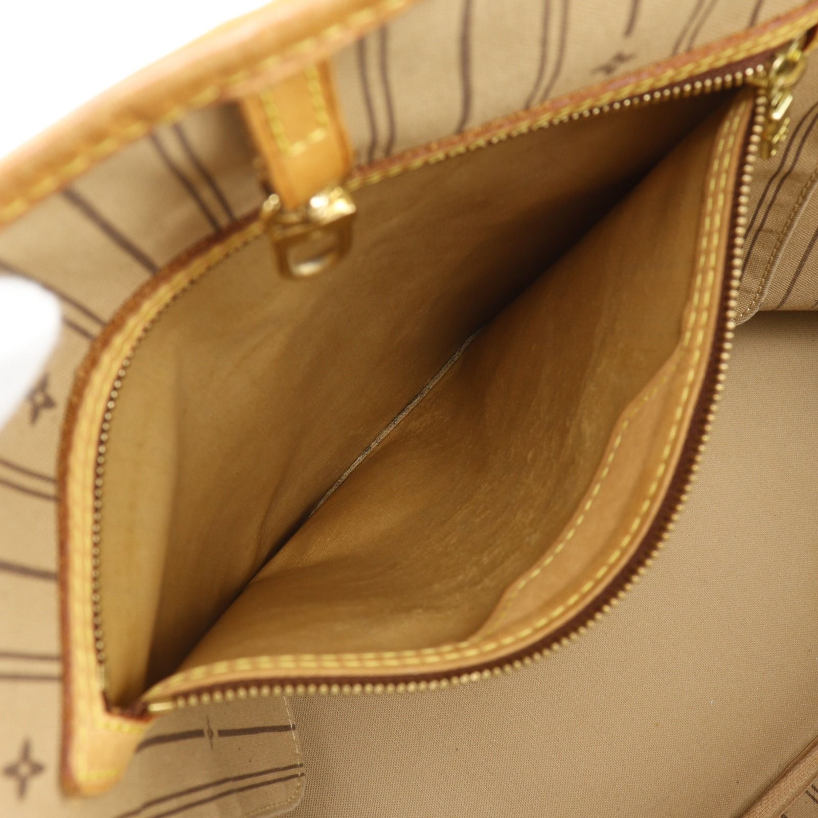 Louis Vuitton Neverfull MM Monogram Canvas Brown Tote Bag — view 7