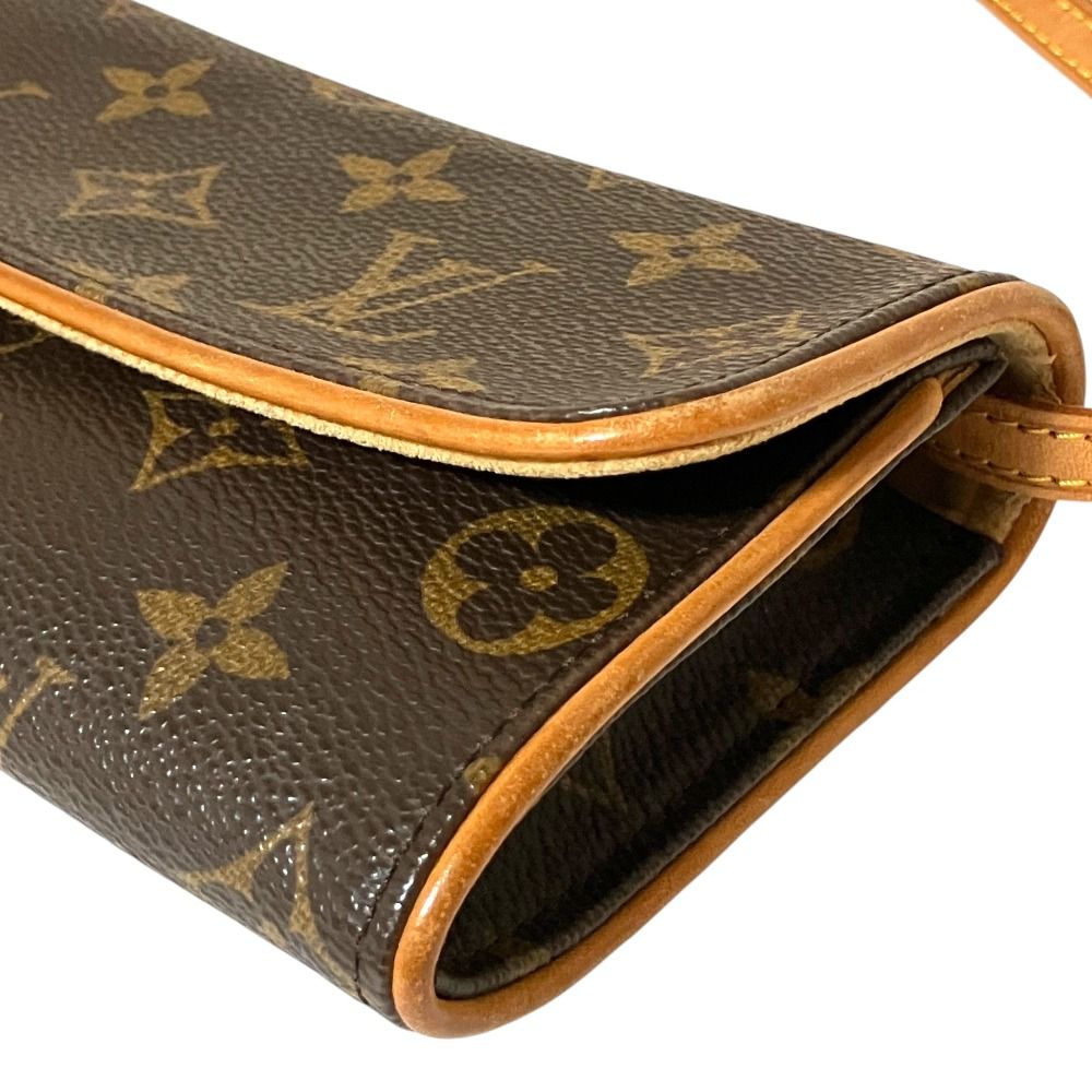 Louis Vuitton Pochette Twin PM Monogram Shoulder Bag Brown — view 5