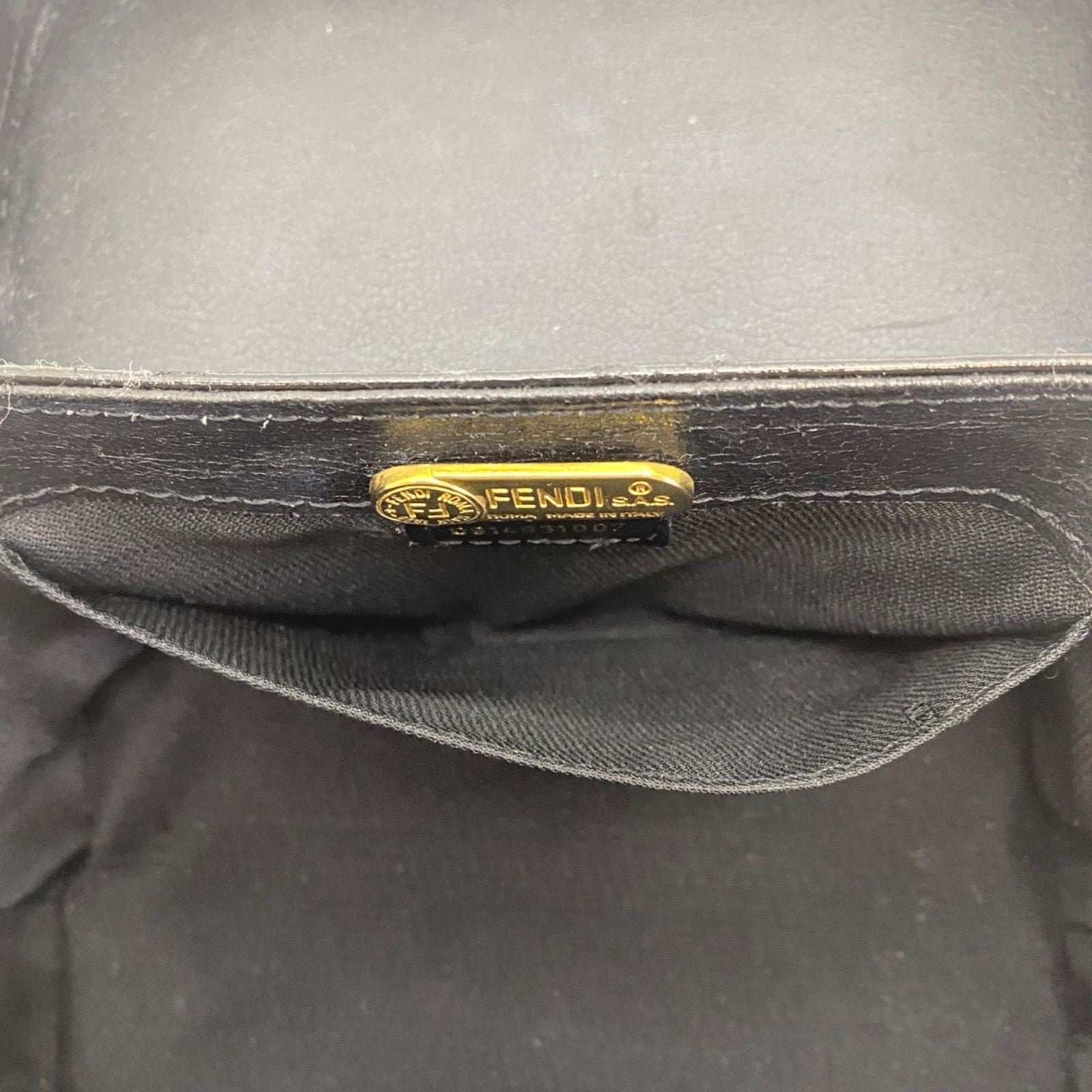 Fendi Vanity Bag Vintage Style Leather Black — view 7
