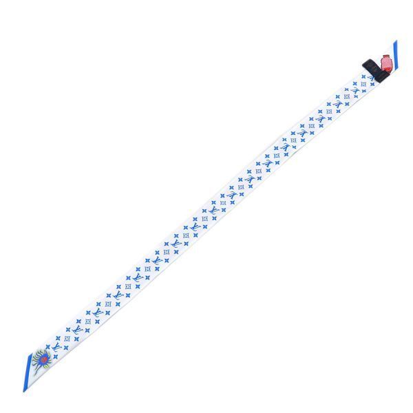 Louis Vuitton LV Xyk Bandeau BB Face Scarf — view 3