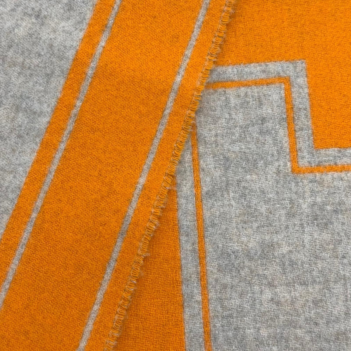 Hermes Scarf Cles de Cashmere Beige Orange Leather Logo Patch Fringe — view 5
