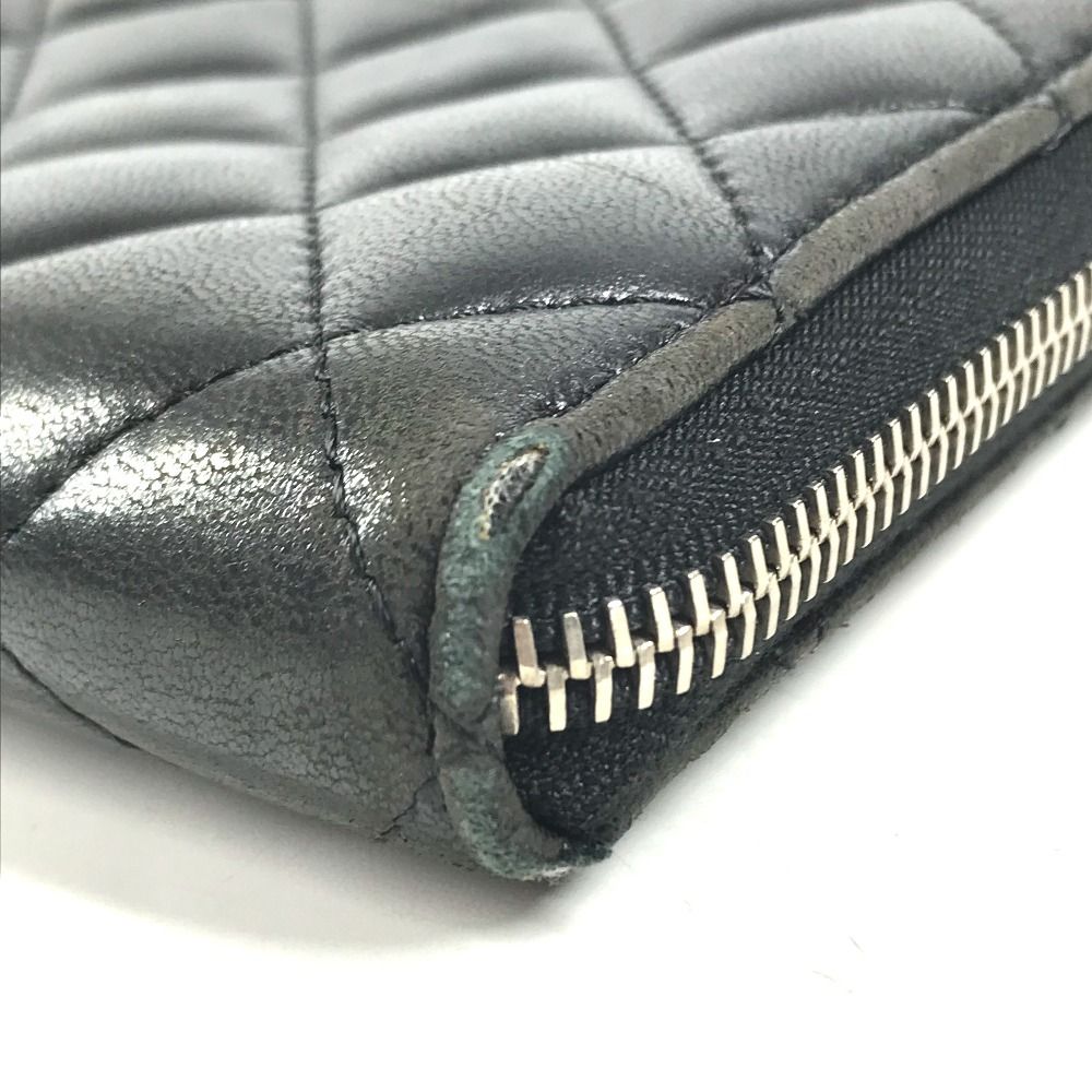 Chanel Wallet CC Logo Quilted Leather Black — view 6
