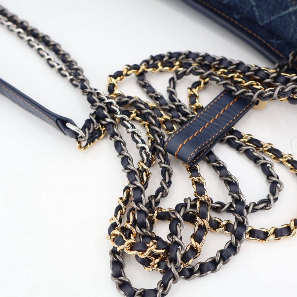 Chanel Gabriel Denim x leather Chain Shoulder Bag Blue Gold — view 6