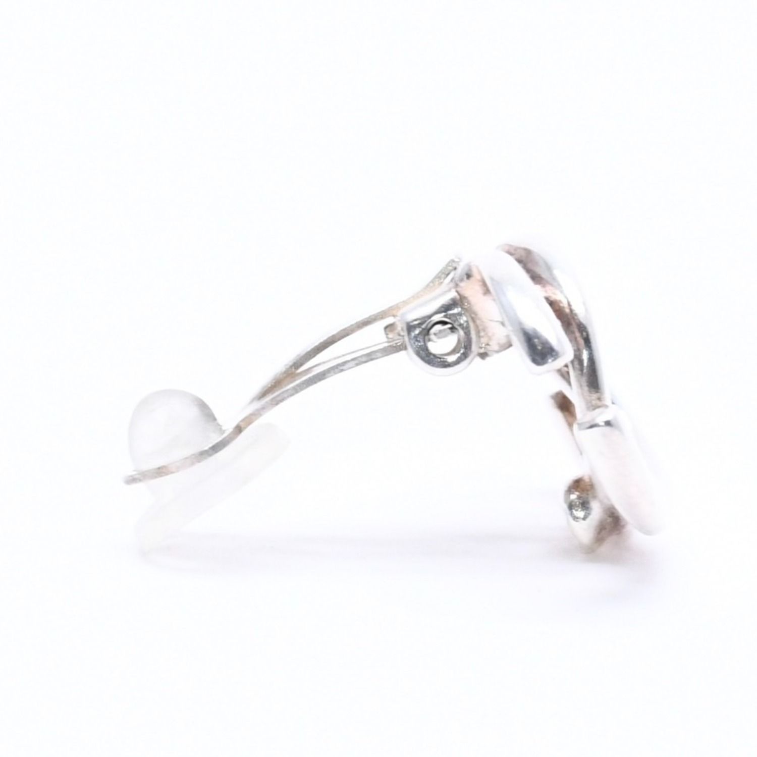 Chanel Vintage CC Logo Earrings 01 Metal Silver — view 4