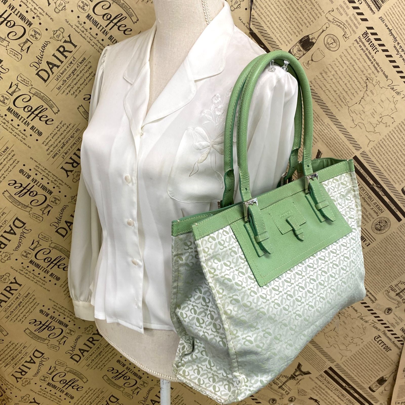 Loewe Tote Bag Anagram All Over Pattern Monogram Leather Canvas Green — view 3