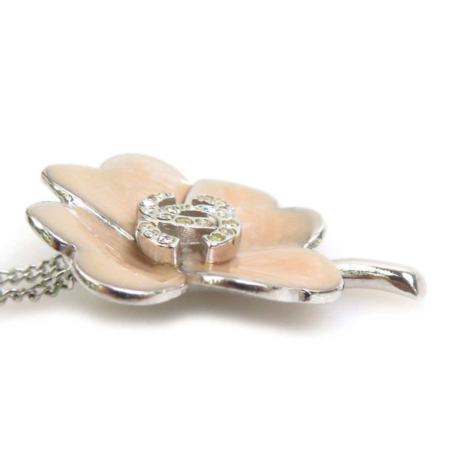 Chanel Necklace CC Logo Clover — view 3
