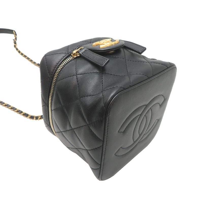 Chanel Shoulder Bag Black — view 3