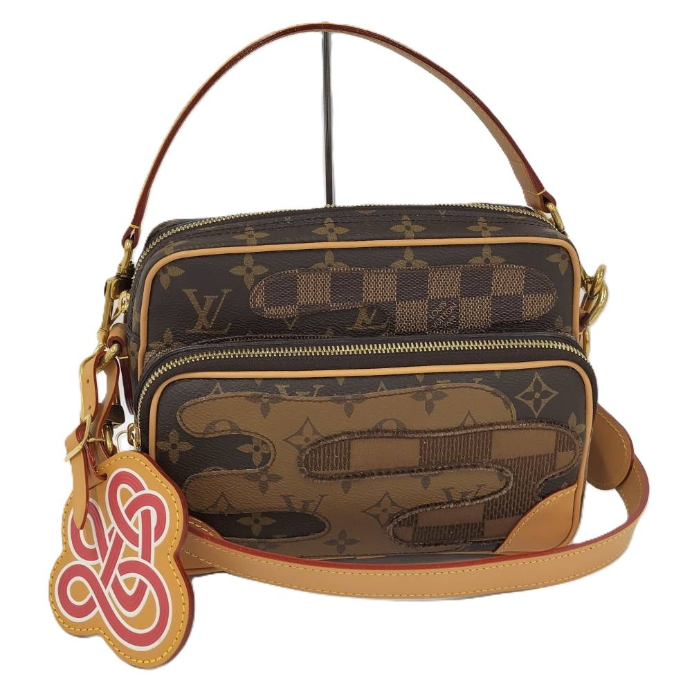 Louis Vuitton Monogram 2-Way