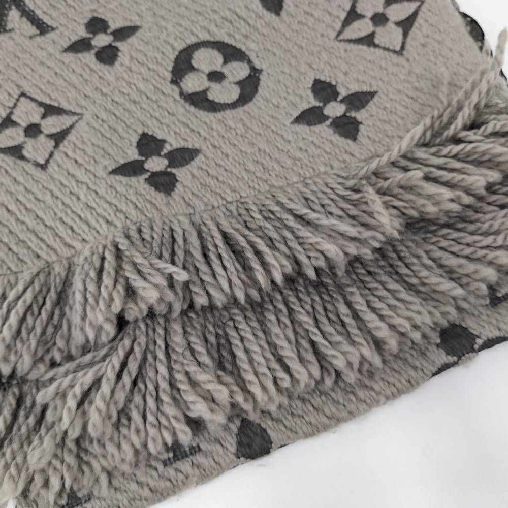 Louis Vuitton Scarf Escherve Logomania Wool Silk Light Gray — view 8