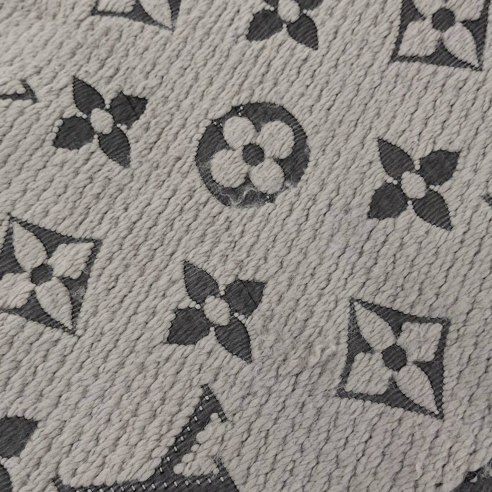 Louis Vuitton Scarf Escherve Logomania Wool Silk Light Gray — view 6
