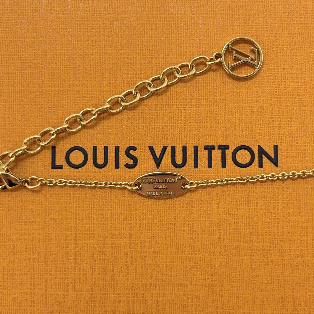 Louis Vuitton Pendant Logo LV Iconic Enamel Gold White — view 5