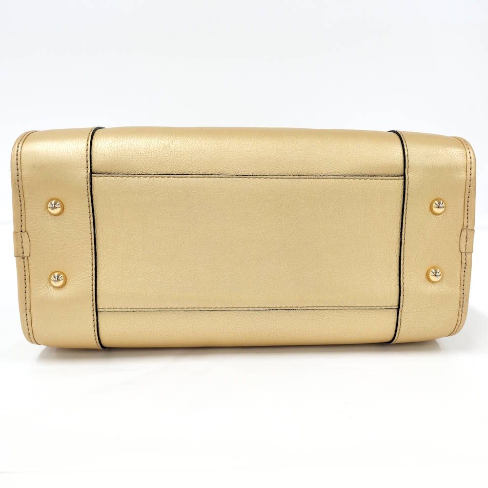 Loewe Amazona 28 Handbag Leather Gold — view 6