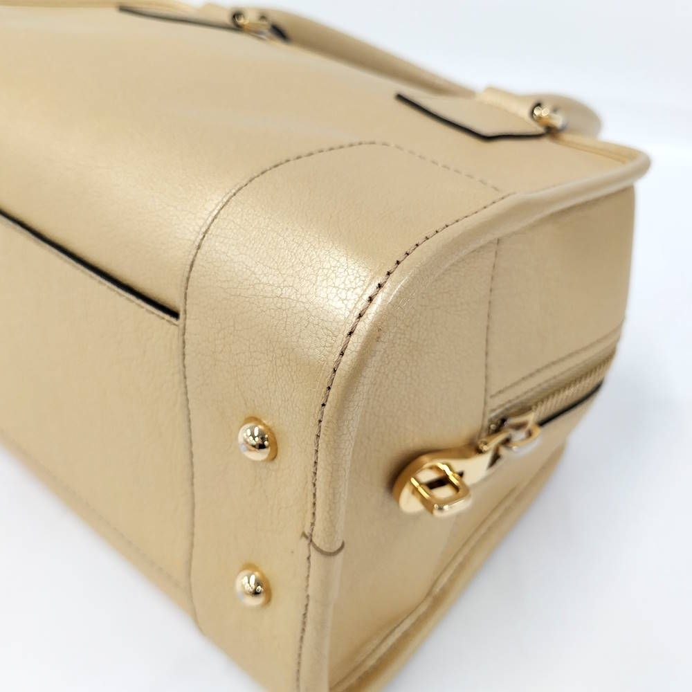 Loewe Amazona 28 Handbag Leather Gold — view 3