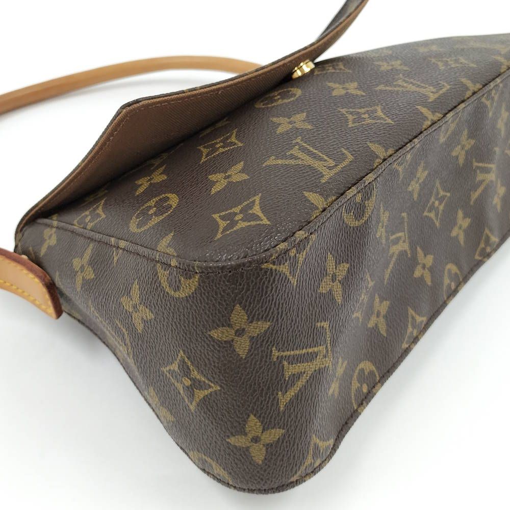Louis Vuitton Mini Looping One Handle Bag Monogram — view 4