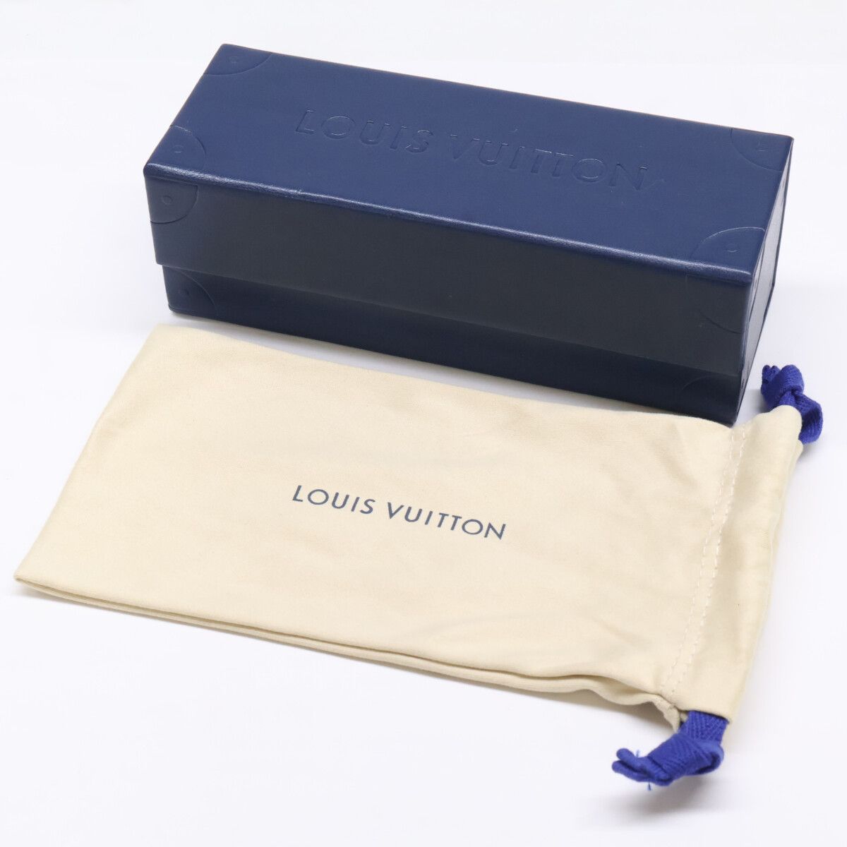 Louis Vuitton LV Weimare Monogram Eyewear — view 8