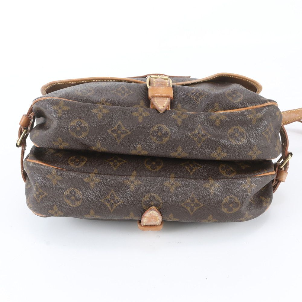 Louis Vuitton Monogram Saumur 30 Leather Shoulder Bag Crossbody — view 5