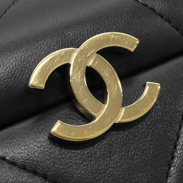 Chanel Shoulder Bag Quilted Small Vanity Leather Black Gold CC Logo Chain — view 8