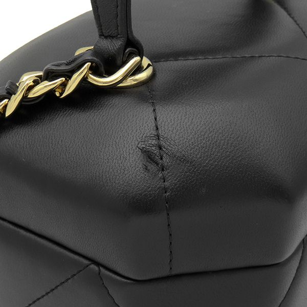 Chanel Shoulder Bag Quilted Small Vanity Leather Black Gold CC Logo Chain — view 5