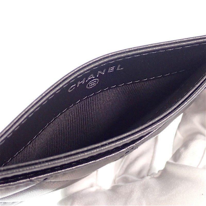 Chanel Classic Card Case Includes Lambskin Black — view 8
