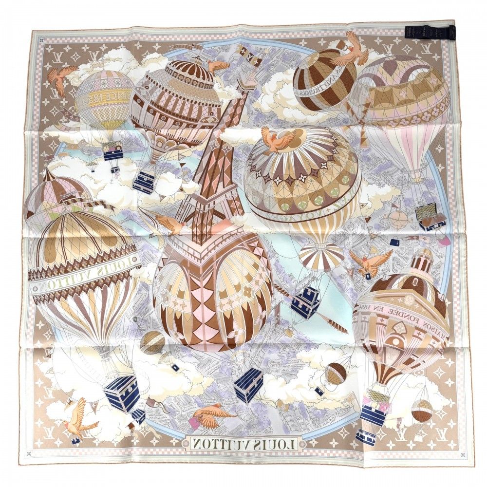 Louis Vuitton Big Scarf Carre 90 From the Cloud Large Silk Beige Multicolor — view 2