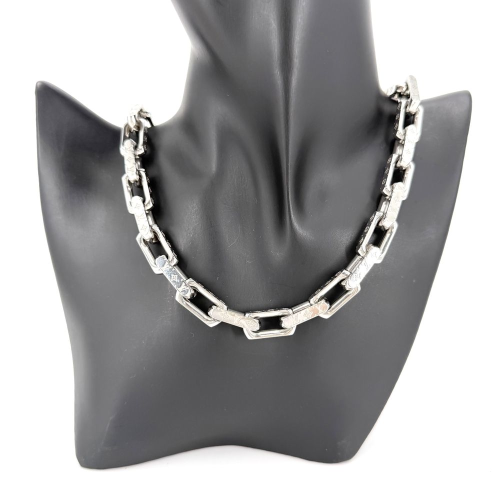 Louis Vuitton Big Necklace Chain Monogram Silver — view 2