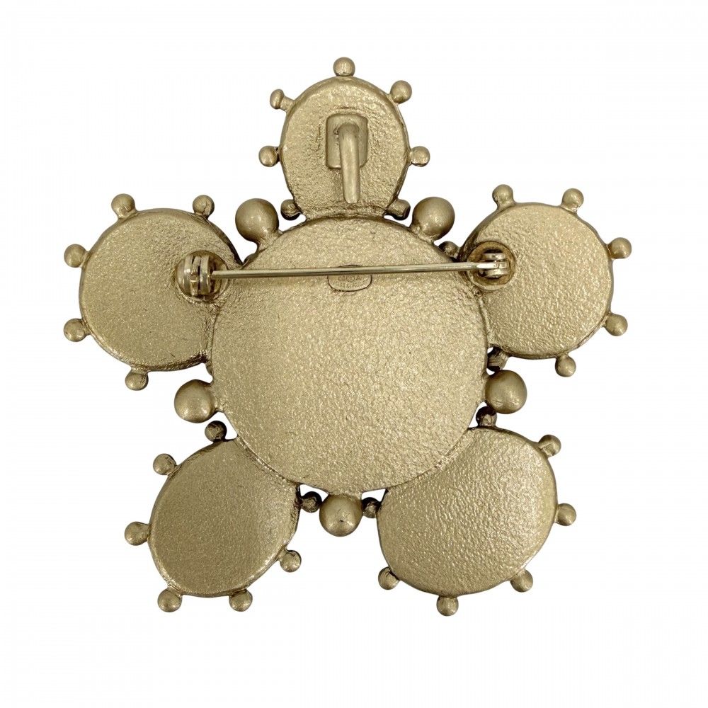 Chanel Big Brooch CC Logo Tweed Bijou Faux Pearl Rhinestone — view 2