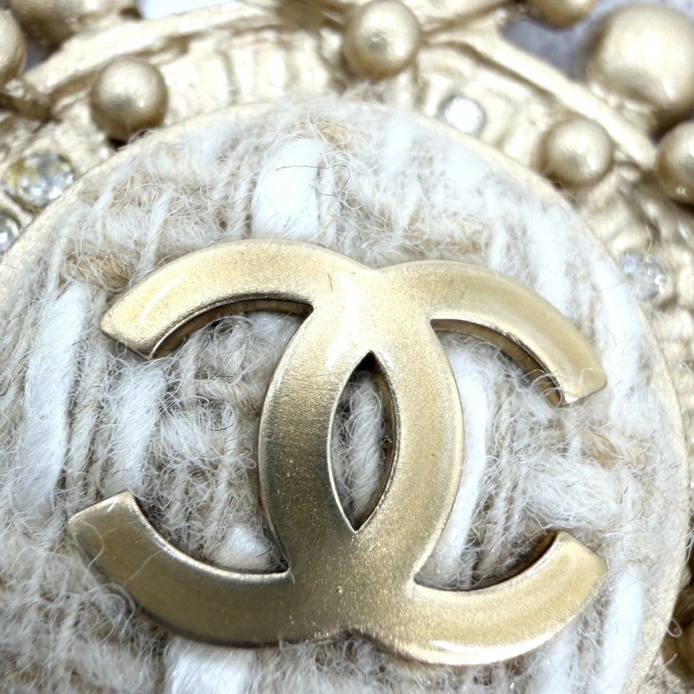 Chanel Big Brooch CC Logo Tweed Bijou Faux Pearl Rhinestone — view 7