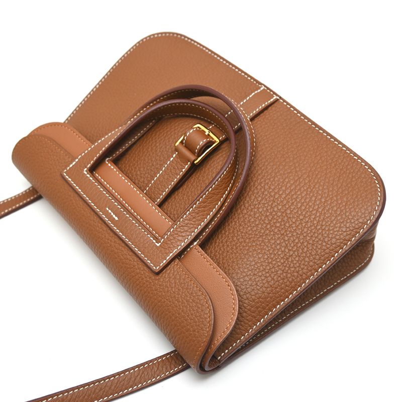 Hermes Shoulder Bag Gold — view 3
