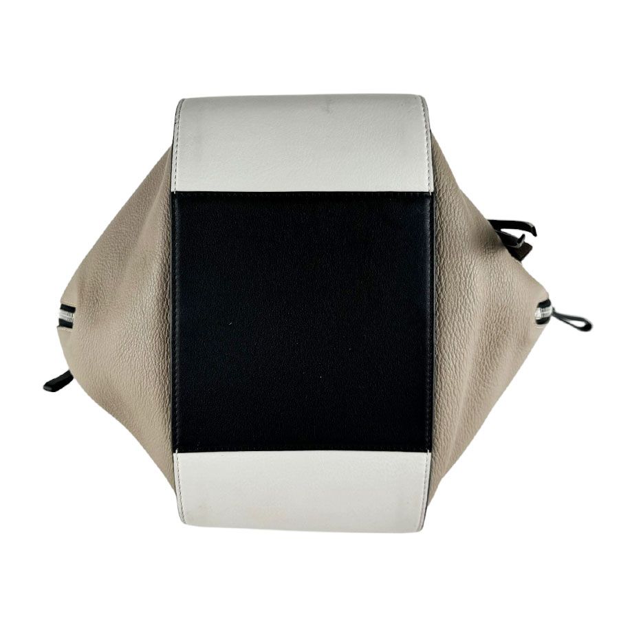 Loewe Shoulder Bag Hammock — view 4