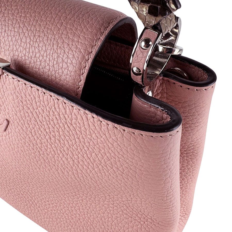 Louis Vuitton Shoulder Bag Capucines BB — view 6