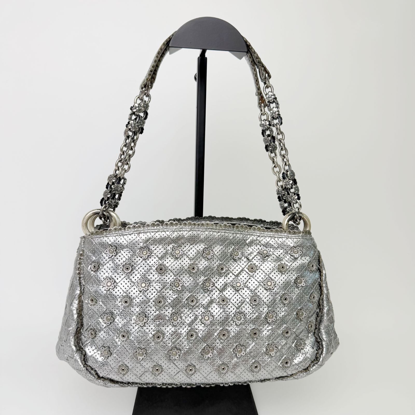 Bottega Veneta Intrecciato Sequin Chain Shoulder Bag Leather Silver Vintage — view 5