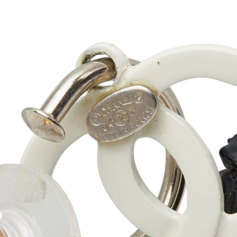 Chanel CC Logo Camellia Swing Earrings 04 White Black Metal — view 4