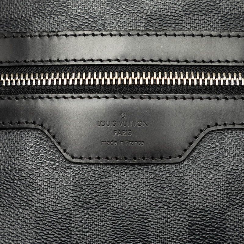 Louis Vuitton Graphite MM Crossbody Shoulder Bag Black Leather — view 6