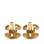 Chanel CC Logo Quilted Earrings Gold Plated — view 2