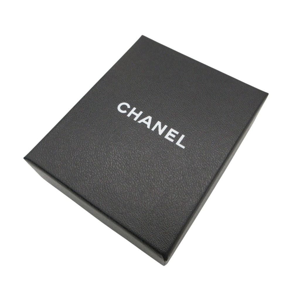 Chanel Necklace CC Logo Faux Pearl Gold — view 6
